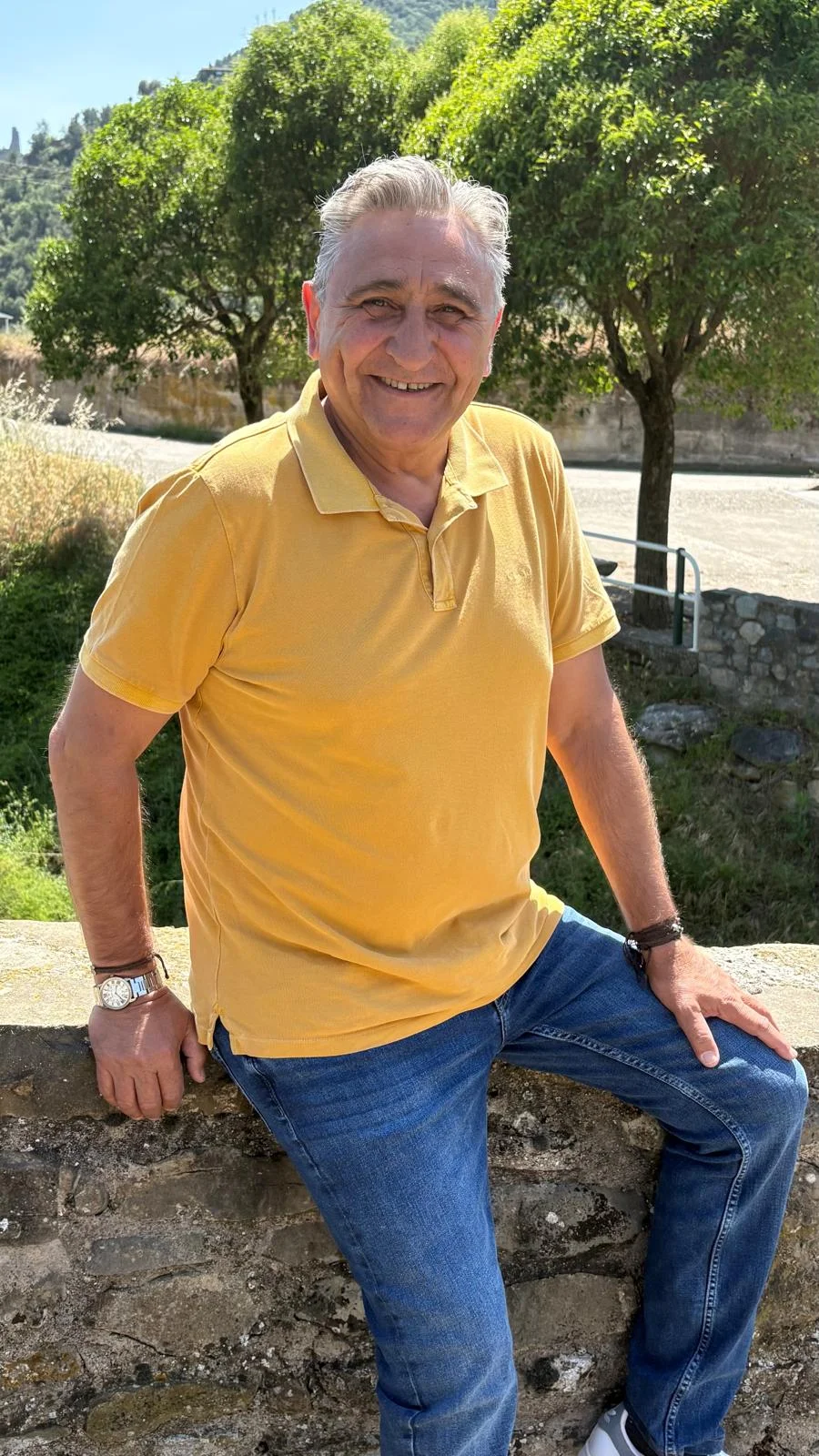 Javier Segarra sonriendo a cámara